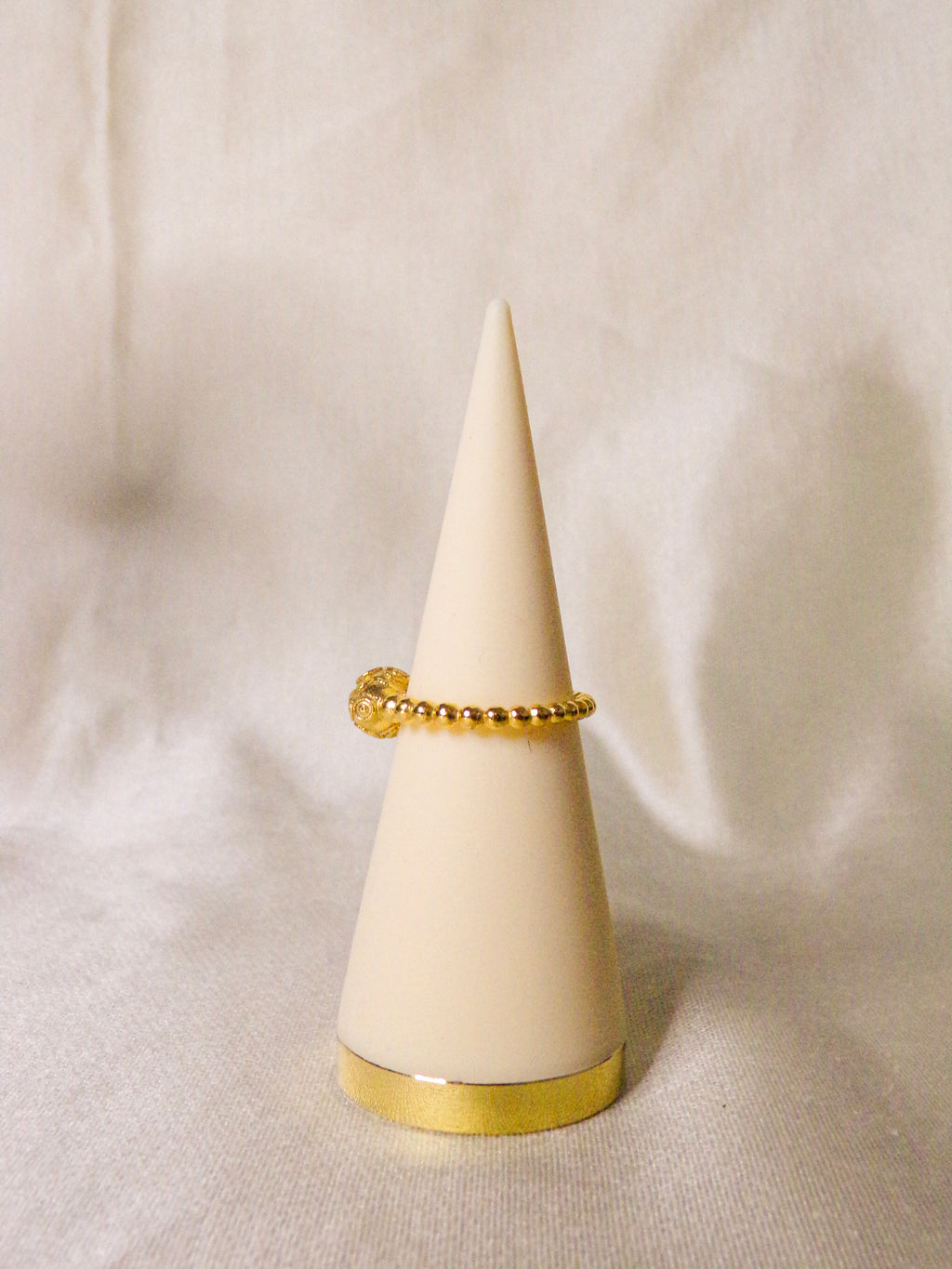 Anel dourado bolas de Viana