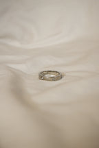 Anel prateado estilo Cartier