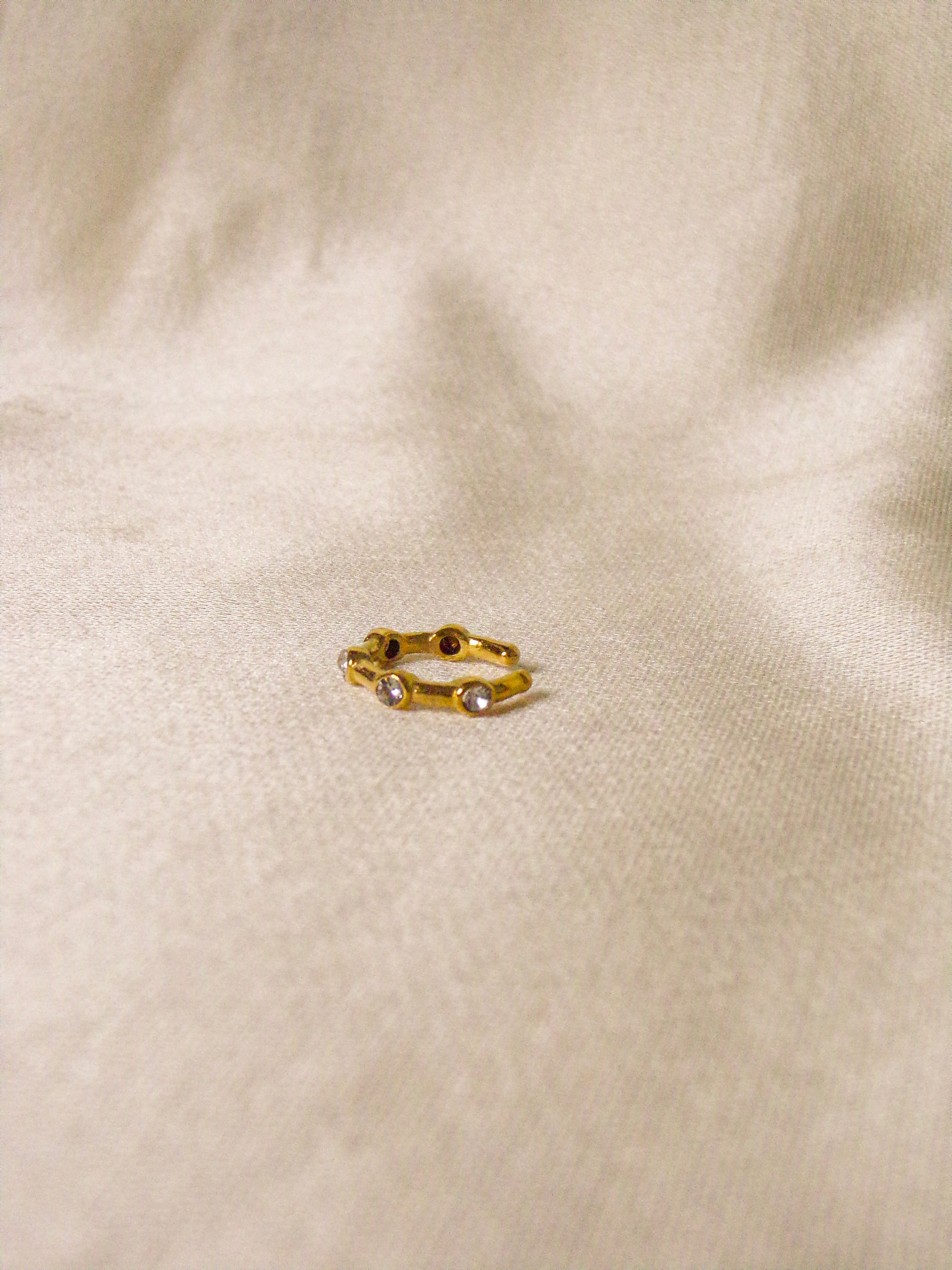 Earcuff dourado grande