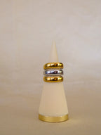 Anel triplo dourado e prateado