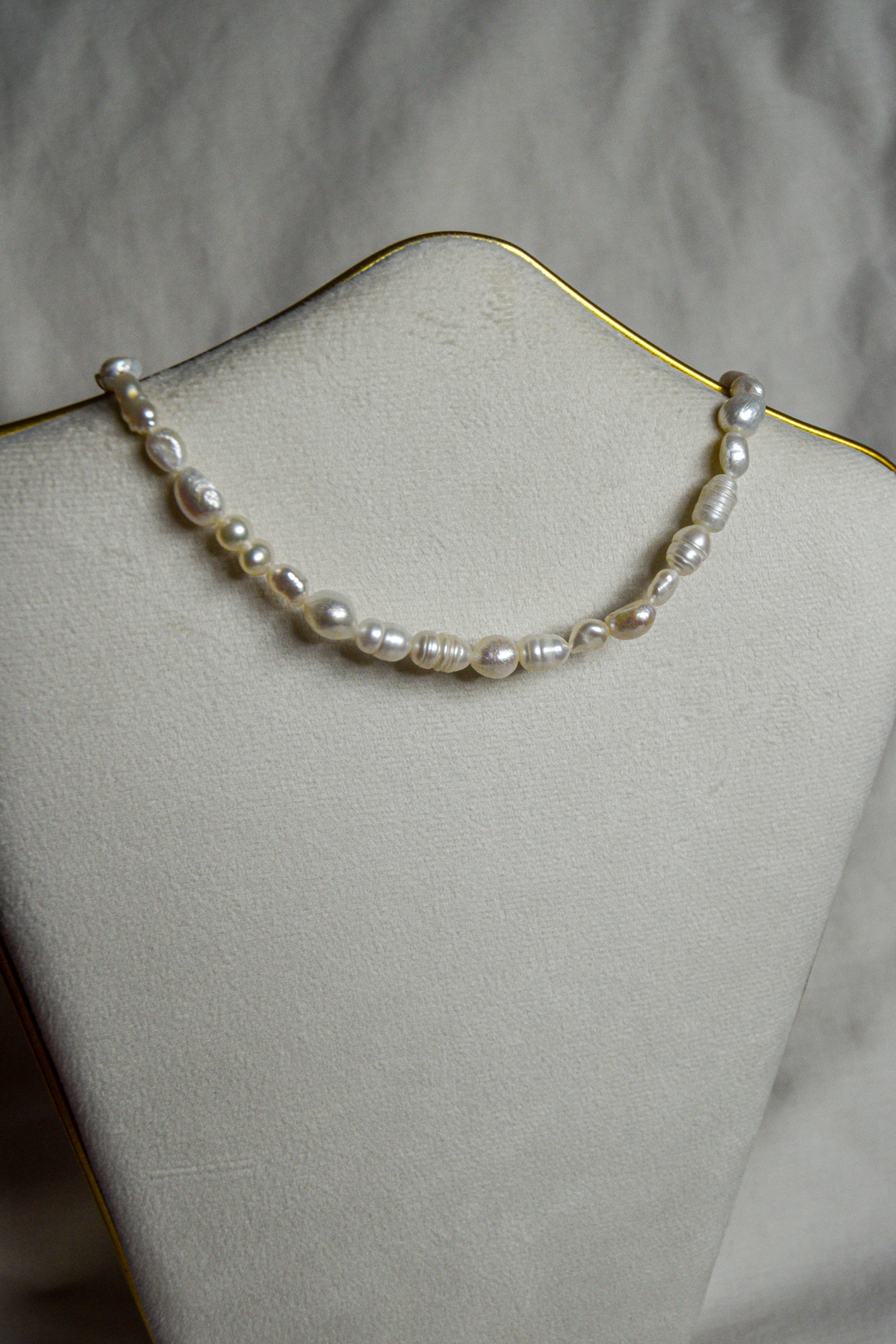 Colar de pérolas elegante