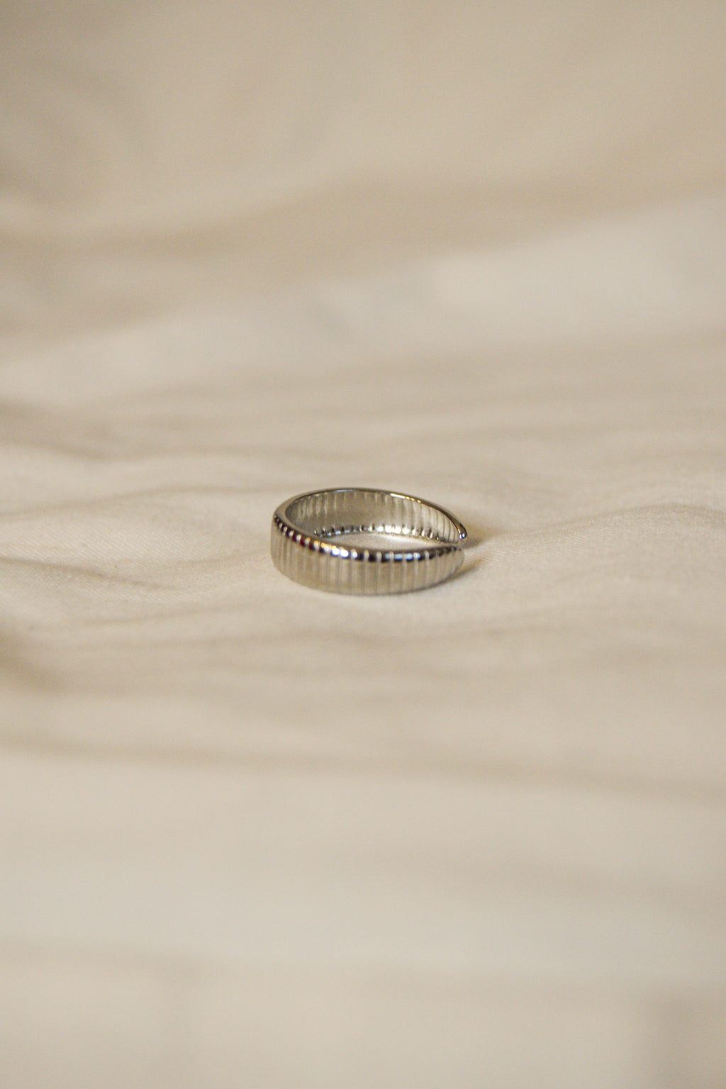 Anel prateado listas