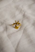 Anel dourado Concha e Estrela