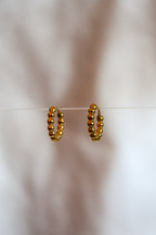 Argolas pequenas bolinhas