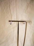 Argolas prateadas brilhantes