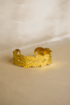 Pulseira dourada folhas