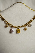 Charm necklace gold