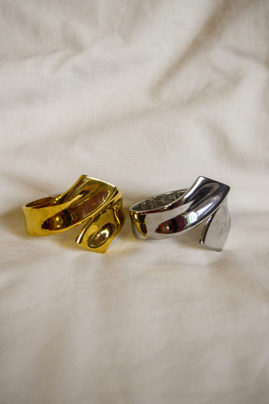 Pulseira dourada francesa