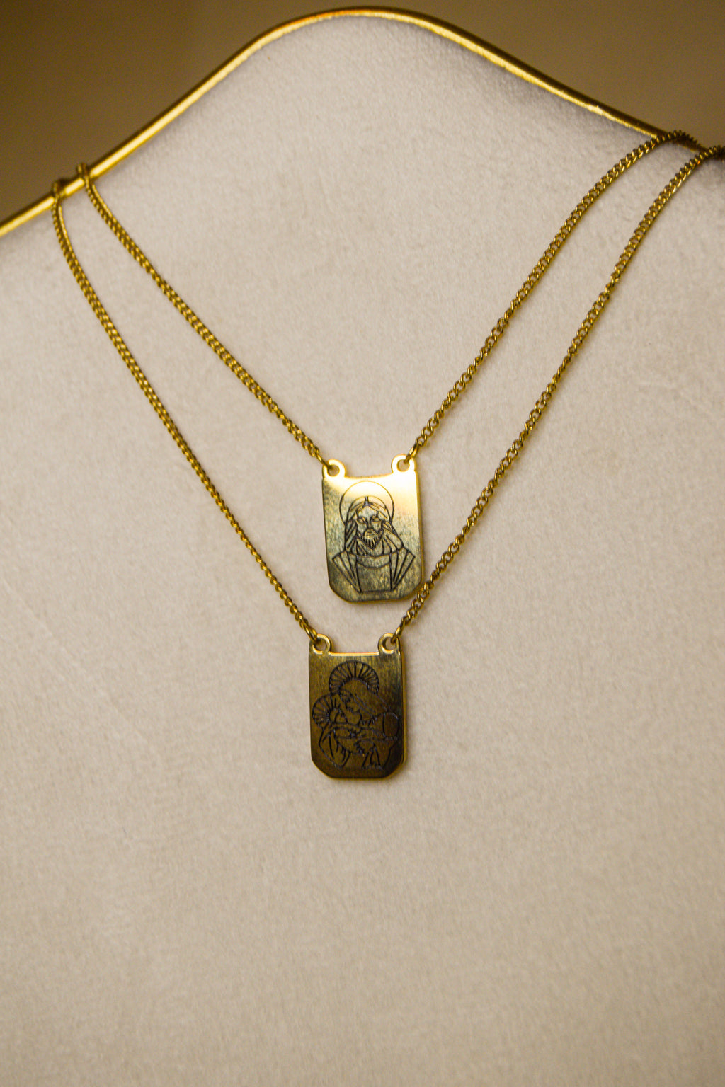 Escapulário com santo