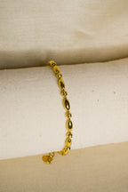 Pulseira dourada pendentes ovais